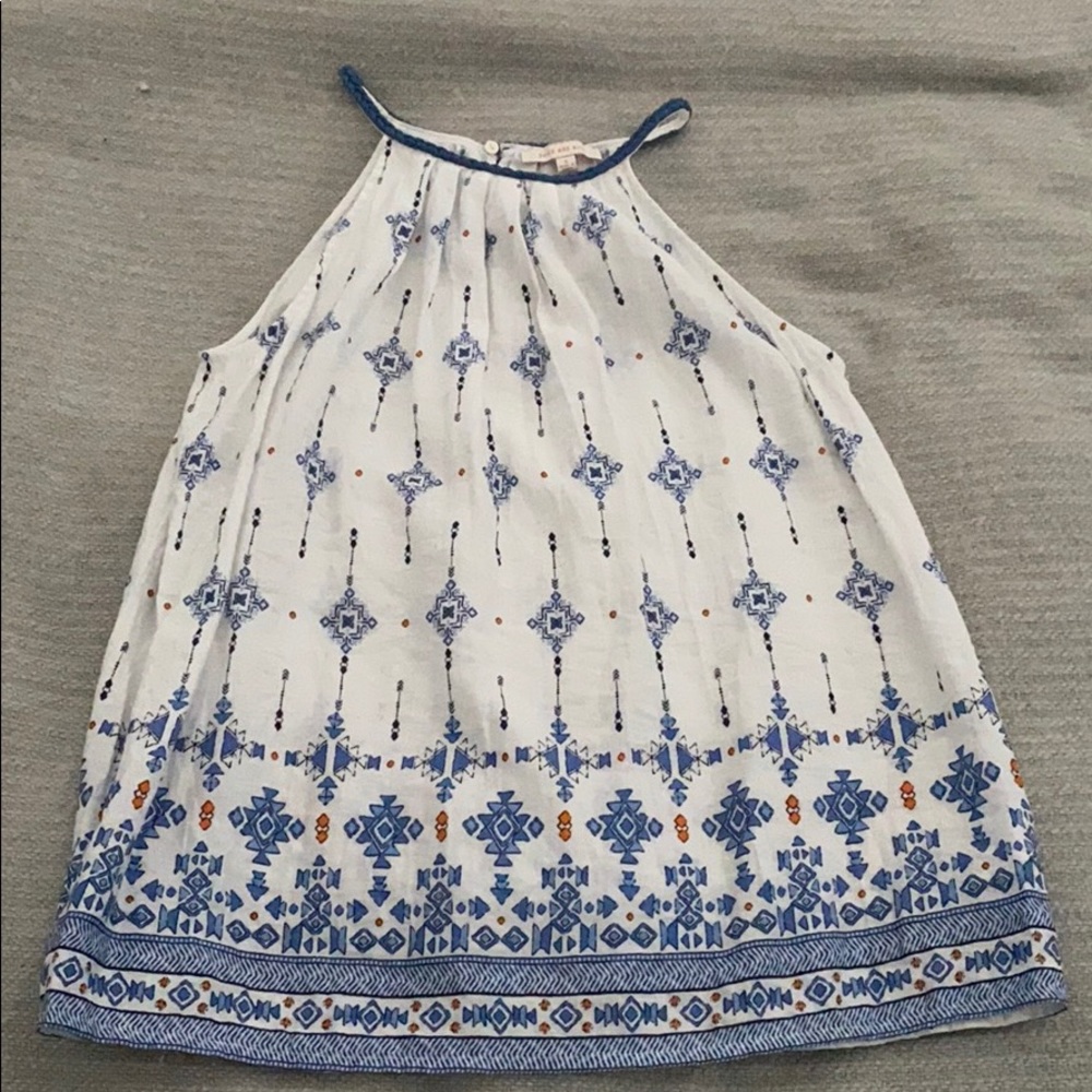 Skies Are Blue sleeveless top. Small